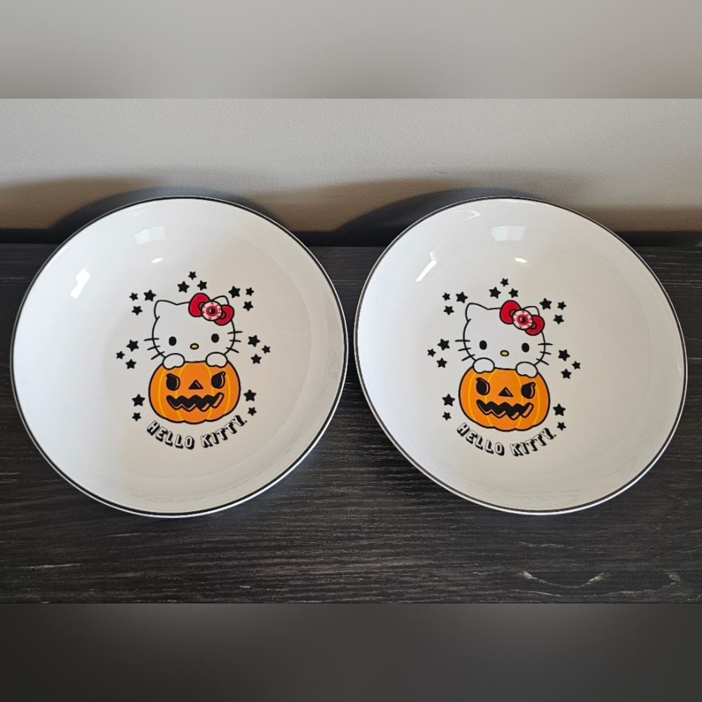 Hello Kitty Pumpkin Halloween Pasta Bowls Set of 2 NWT
